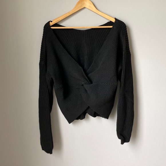 Twist Back Sweater - Picture 7 of 9